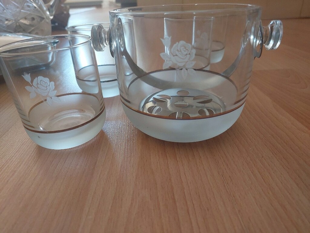 kadeh ve buzluk - 2