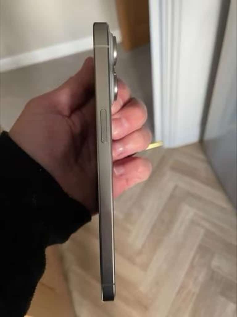 iPhone 15 Pro Max 256 GB Natürel Titanyum Hatasız Garantili