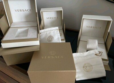 Versace saat kutusu