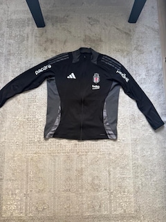 BEŞİKTAŞ ANTREMAN HIRKASI