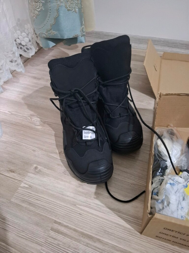kışlık asker, polis botu - 10