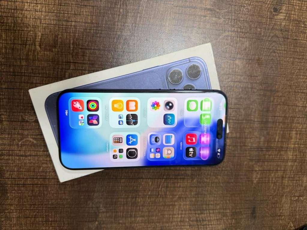 İPHONE 17 PRO MAX 256 GB LACİVERT PİL 99 HATASIZ TAKAS OLUR - 4