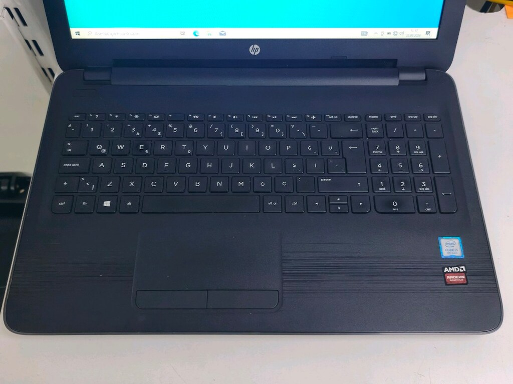 İ5 7. NESİL – 8 GB DDR4 RAM – 240 GB SSD – AMD R5 2 GB HARİCİ GPU - 5