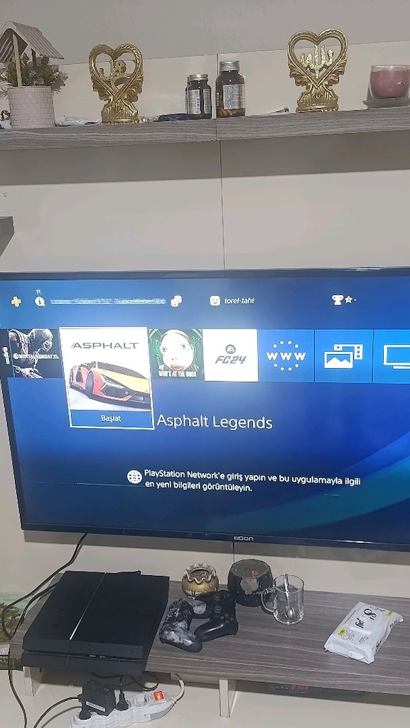 ps4 slim 500 GB pazarlık payı var - 2
