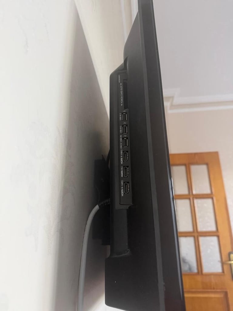 LG marka 82 ekran uydu alıcılı( duvar askı aparatı ve Tv ayak dahil) - 7