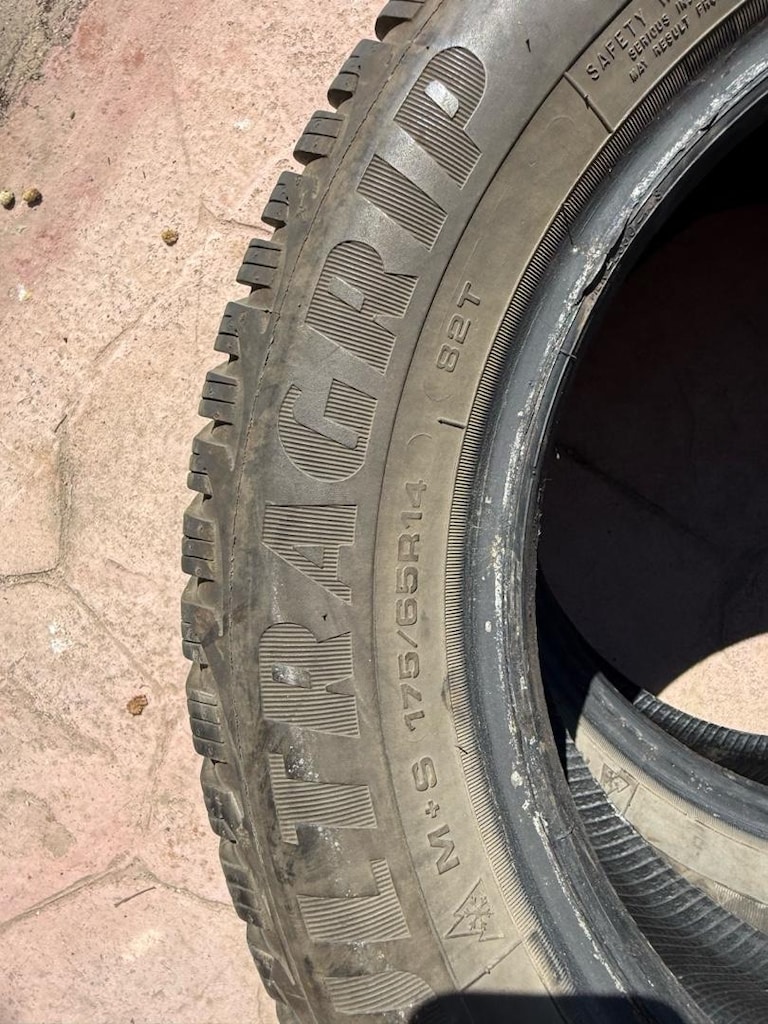 Kışlık GoodYear 2 adet 175/65/14 2 adet Lastik - 3