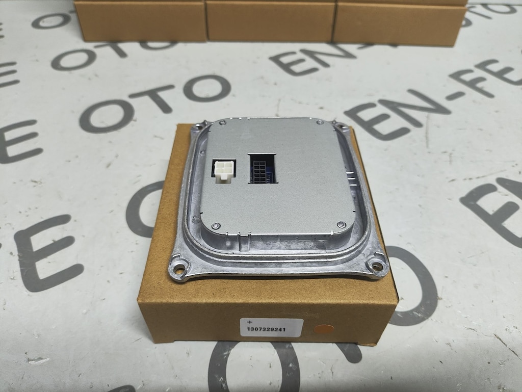 LAND ROVER RANGE ROVER VOGUE XENON FAR BEYNİ 1307329241 - 3