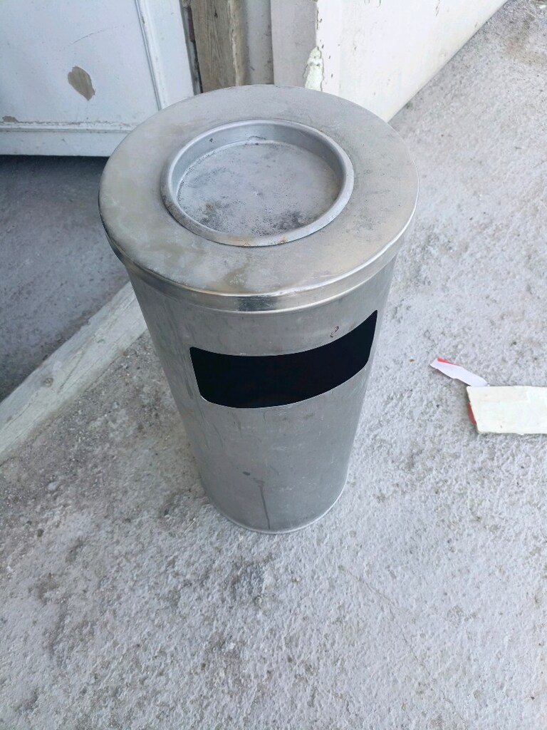 Küllük ve cöp kovası - 3