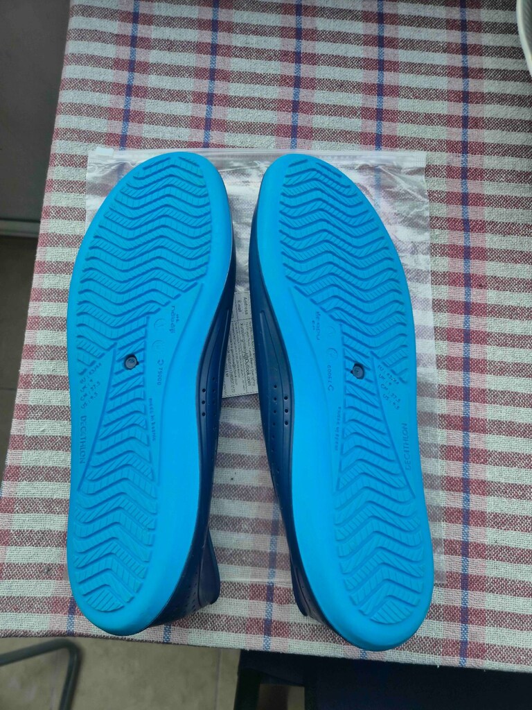 DECATHLON DENİZ AYAKKABISI 43-44 NUMARA KULLANILMADI - 2