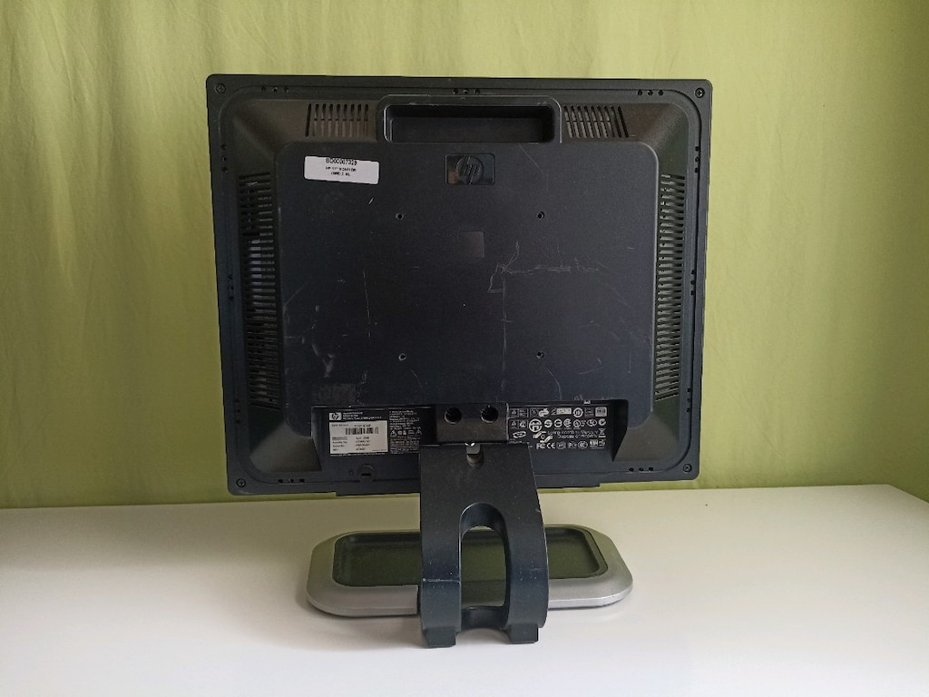 HP MOINİTÖR - 2