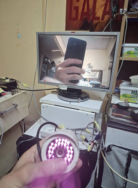 kamera analog..ledli gecegoruslu,.. ..notu oku