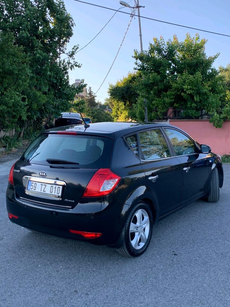 Kia Ceed HATASIZZ - 4