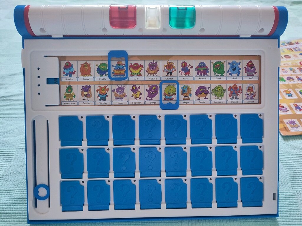 Hasbro Bil Bakalım Kim Extra B2226 Model Kutu Oyunu - 6