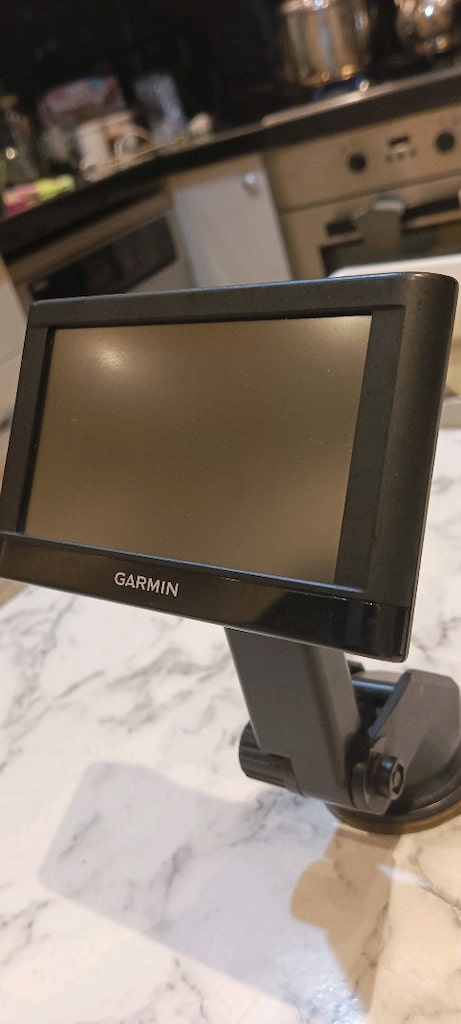 • Garmin Nuvi 42LM Araç Navigasyon Cihazı - Sorunsuz Çalışır 750 TL - 4
