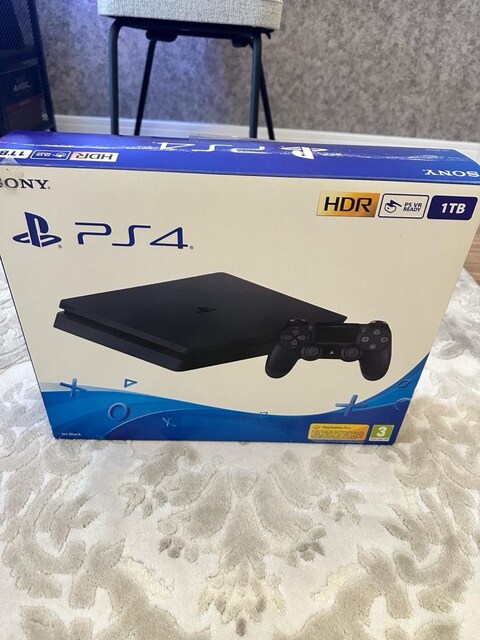 Play Station 4 Slim 1TB Kutusu, Faturası ve Oyun Hediyeli