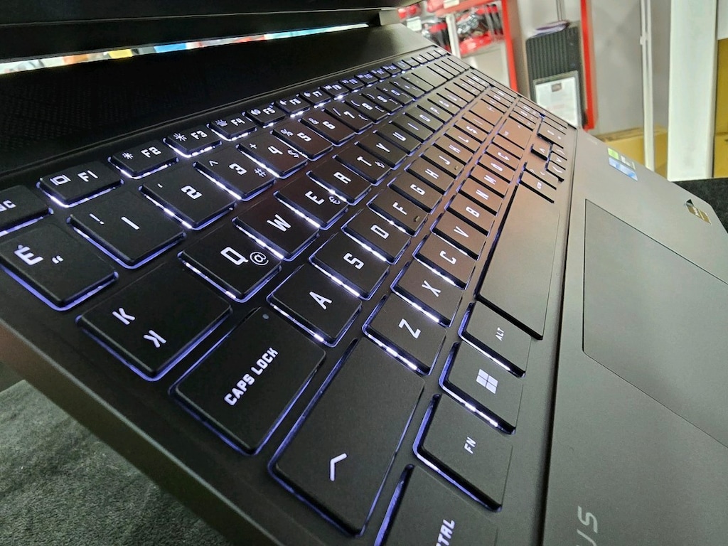 HP VICTUS 15-FA1082NT GAMING LAPTOP – RTX 4060! - 15