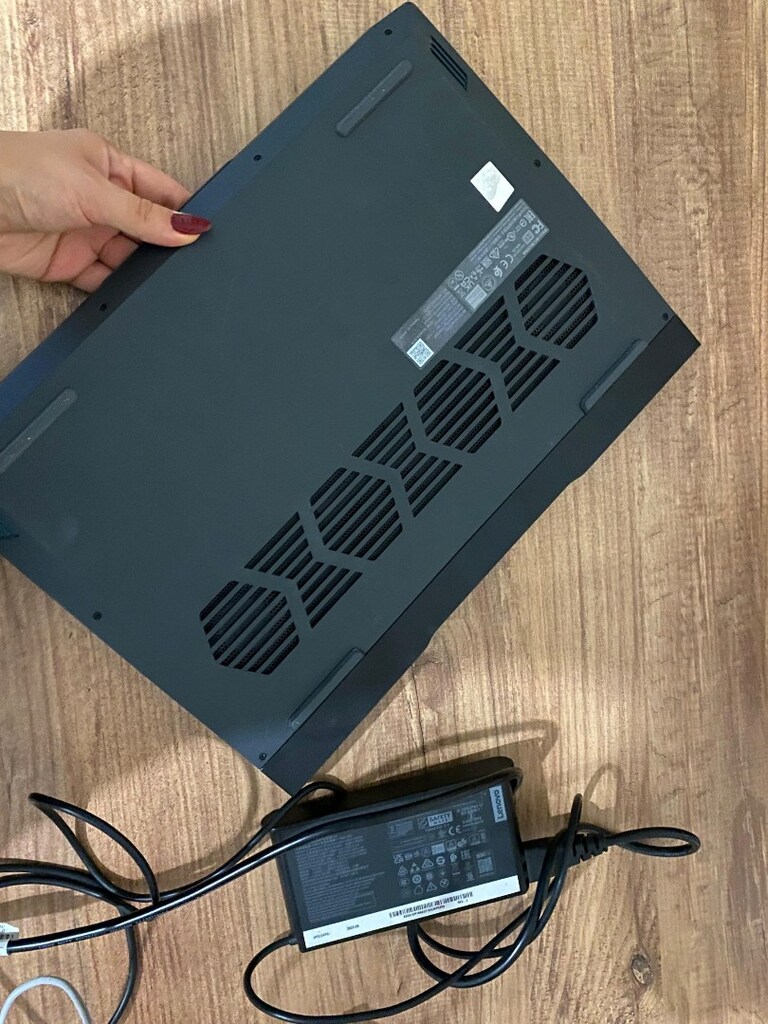 Lenovo IdeaPad Gaming 3 15ARH7 Ryzen 5 6600H RTX 3050 8GB 512GB SSD 15