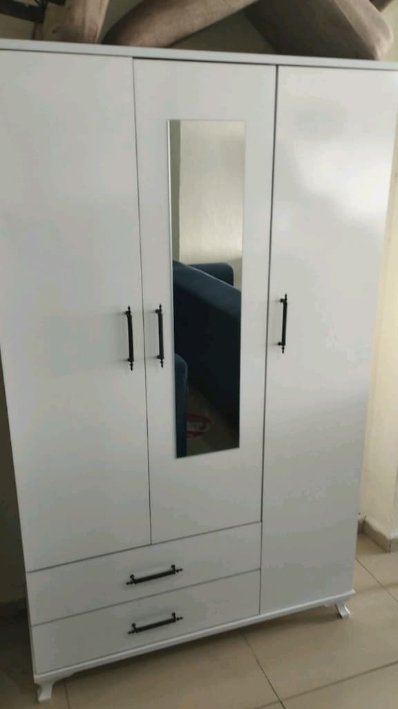 3 KAPILI SIFIR ELBİSE DOLABI MODELLERİ UYGUN FİYATA ŞOK KAMPANYA - 2