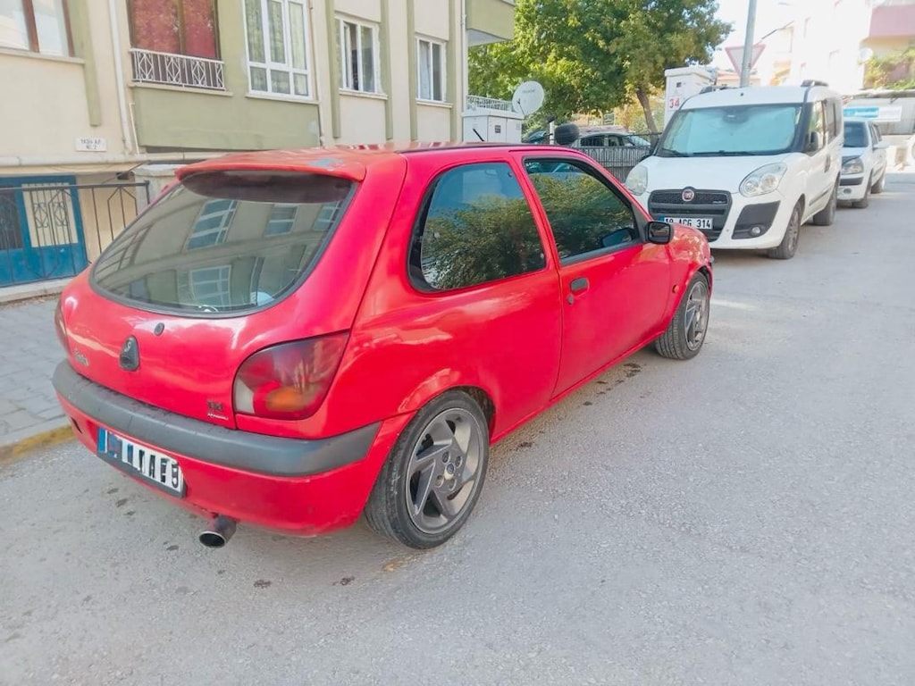 Ford Fiesta 2000 - 5