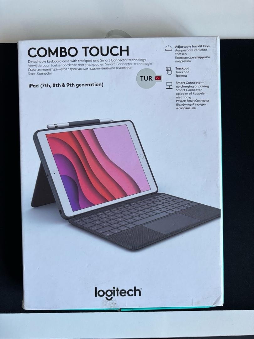 Logitech Combo Touch iPad Klavye Kılıf (7, 8 ve 9. Nesil)