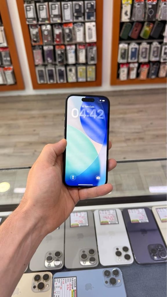 iPhone 15 Black 128GB - 5