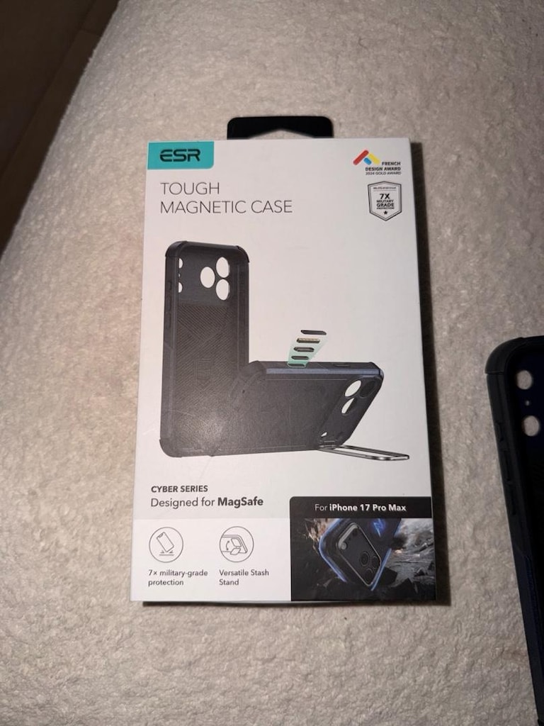 ESR TOUGH MAGNETIC CASE IPHONE 17 PRO MAX - 6