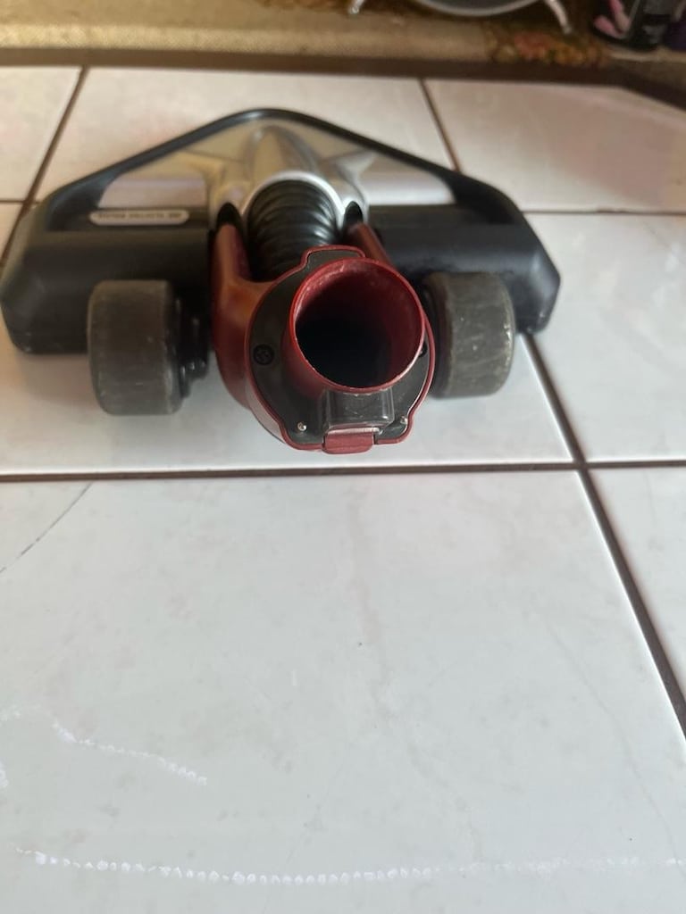 Rowenta RS-RH5167 Dikey Süpürge Başlık üçgen şeklinde - 4