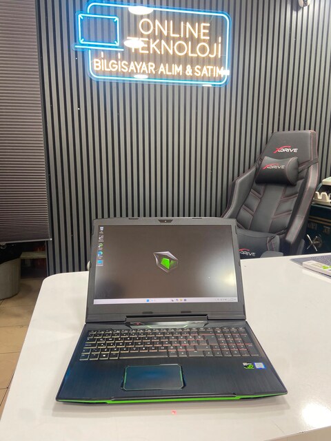 *ONLİNE TEKNOLOJİ*FIRSAT LAPTOP İ7 GTX 1050 EKRAN KARTLI