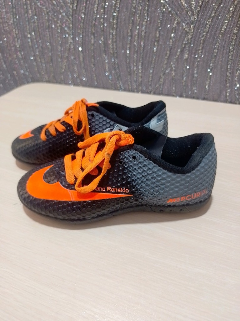 Nike Çocuk Halı Saha Kramponu (30) Numara - 3