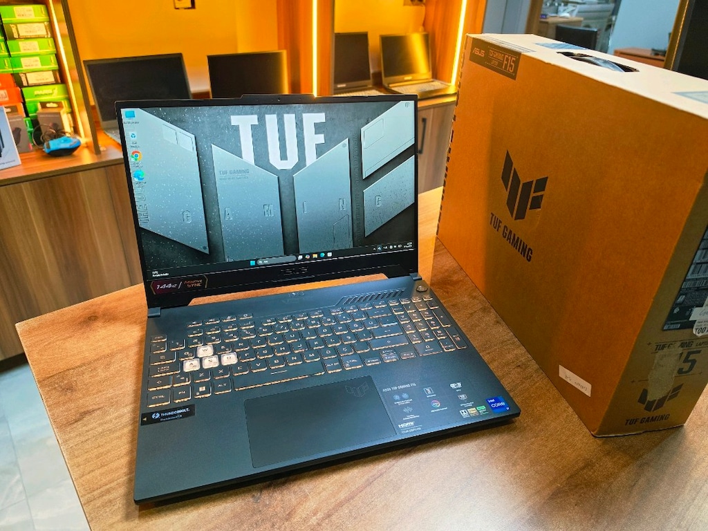 Asus Tuf F15 i7-12700h islemci 16 Ram Rtx3050 Kusursuz Laptop - 7