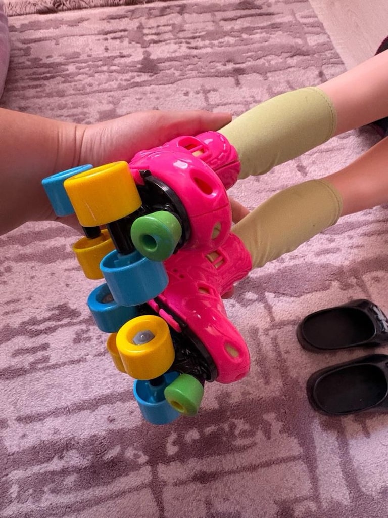 Bratz hem patenli hem ayakkabılı bebek - 4
