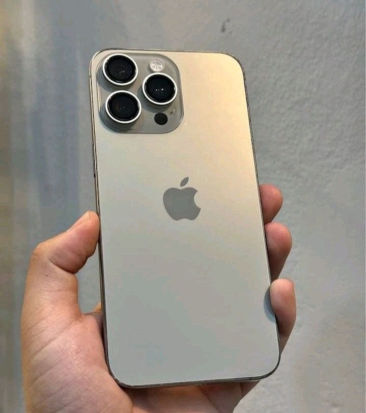Acil Satılık İPhone 15 Promax