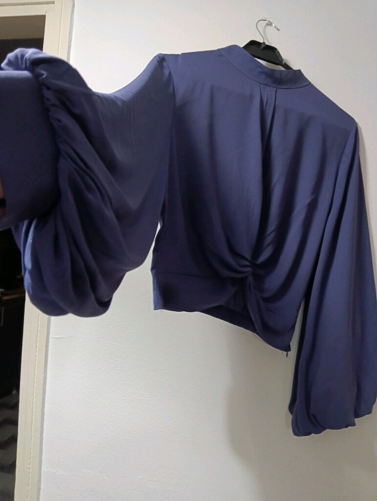 fransız tafta salaşkollu kısa bluz. m bed. kısa modeldir. yepyeni - 6
