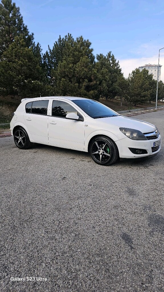 2010 Opel Astra 1.3 CDTI - 14