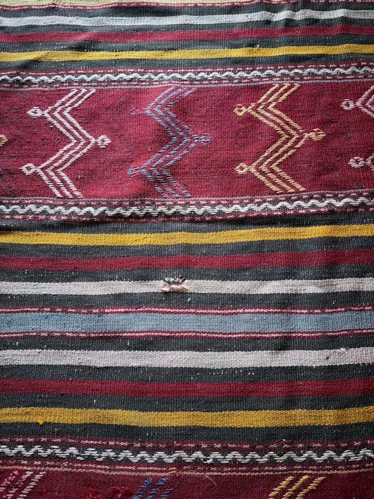 Antika kilim 320cm x 150 cm boyutlarında