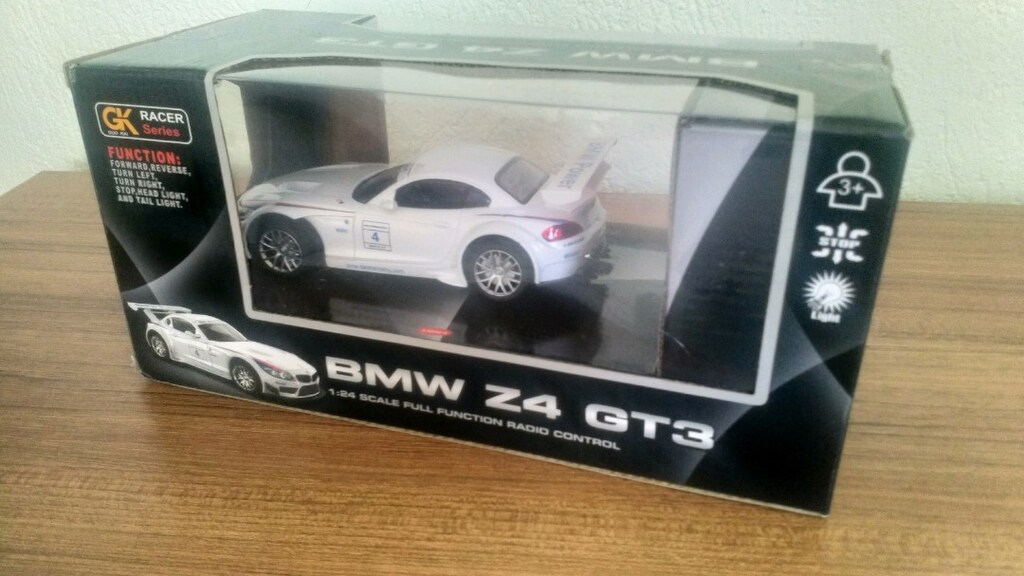 UZAKTAN KUMANDALI BMW Z4 SPOR ARABA - 3