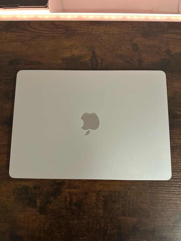 APPLE MC7V4TU/A Macbook Air/Apple M2 İşlemci/8 Çekirdek CPU-8 Çekirdek - 3