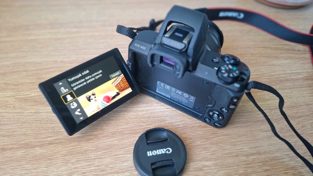 Canon EOS M50 4K - 2