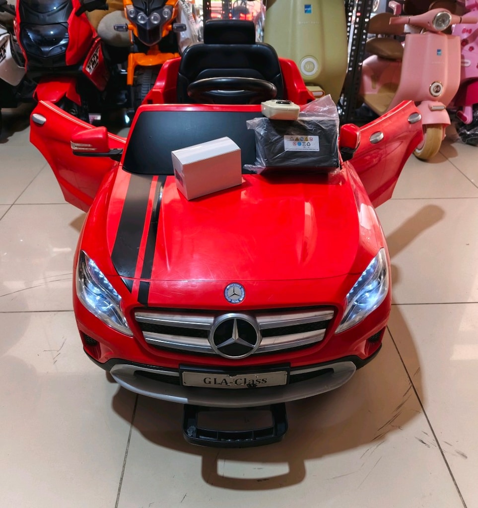 Mercedes GLA-Class 3 İLERİ(KLİMALI)KUMANDALI&MANUEL Akülü Araba - 2