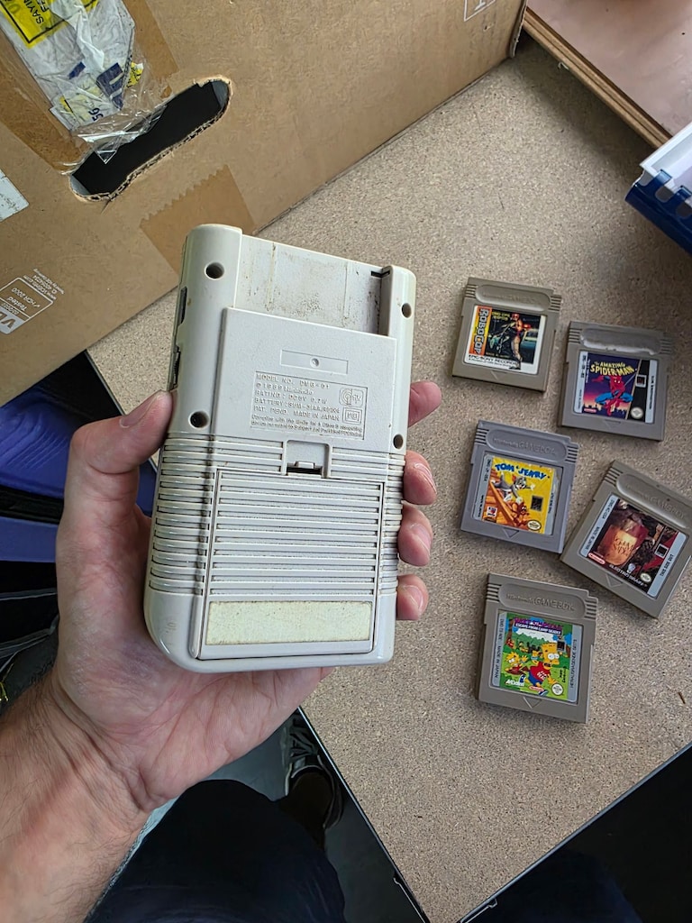 Nintendo Game Boy + 5 Adet Orijinal Kaset - 2