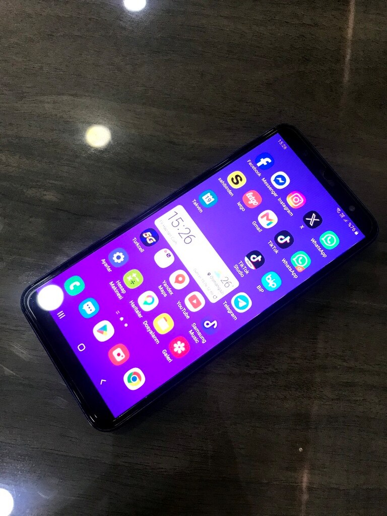 TAKAS OLUR YURTİÇİ 3GB RAM 32GB SAMSUNG J8 32GB HAFIZA KARTI HEDİYE - 4