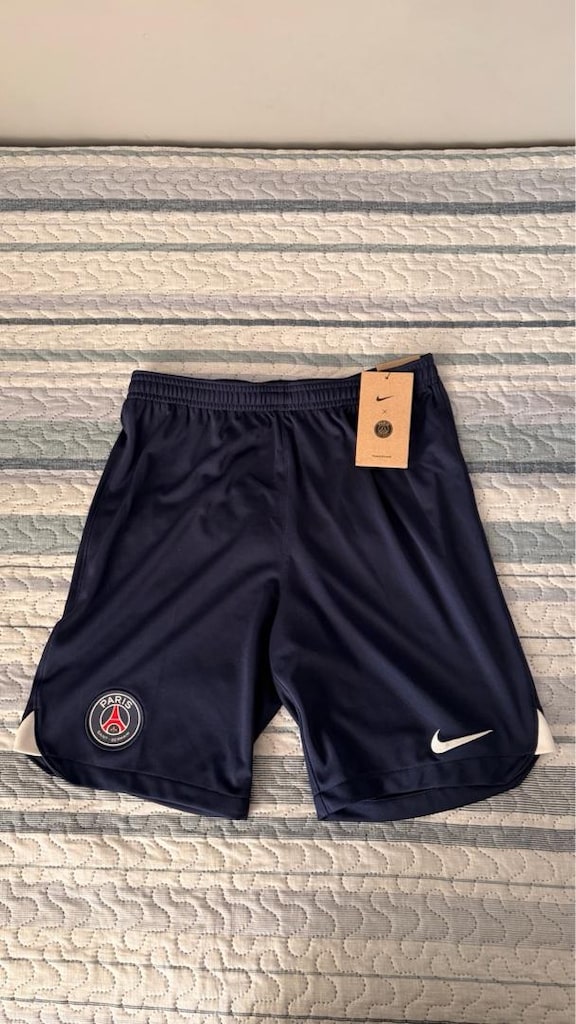 Orjinal-Etiketli Nike Paris Dri-fit Şort
