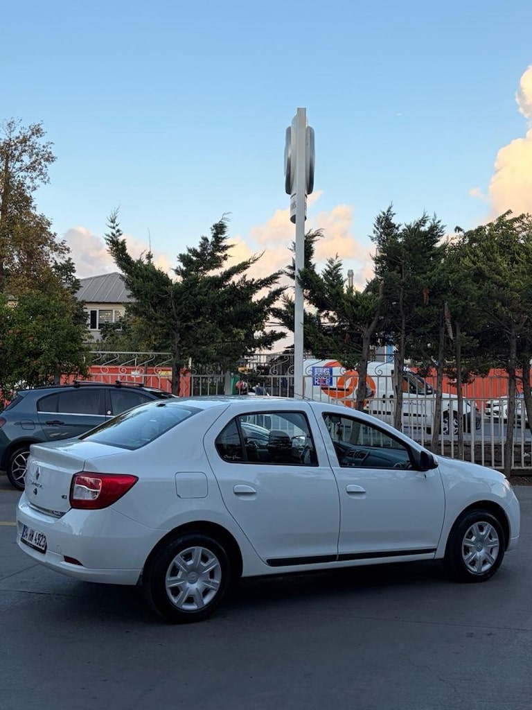 SAHİBİNDEN DÜŞÜK KM HATASIZ DEĞİŞENSİZ EMSALSİZ 1.5 DCİ 90HP - 6