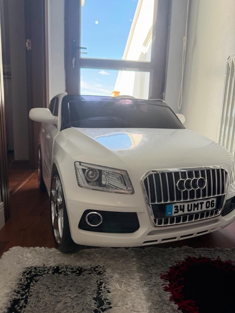 Audi Akülü Araba - 9