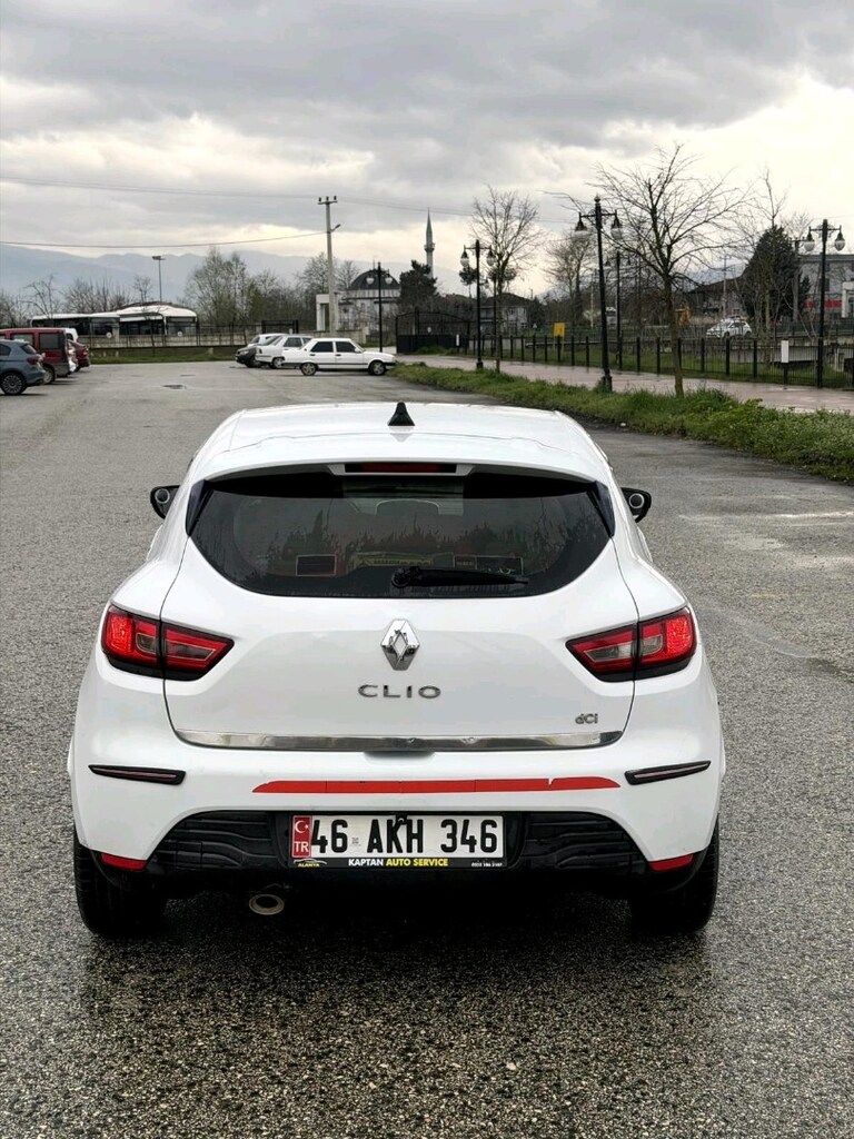 2015 clio 5 - 2