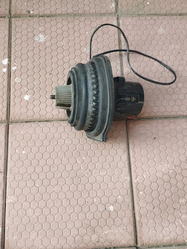 İhlas halı yıkama Makinesi motoru sağlam çalışıyor - 2
