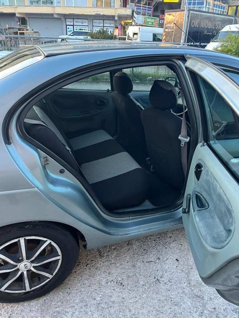 Renault Megane - 8