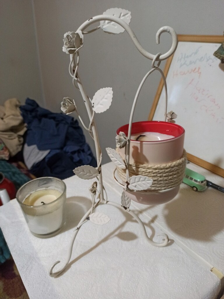 mumluk saksı askılı yaninda iki adet kokulu mum - 2