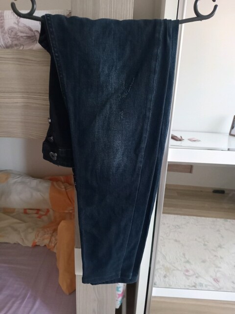 Kot pantolun.
