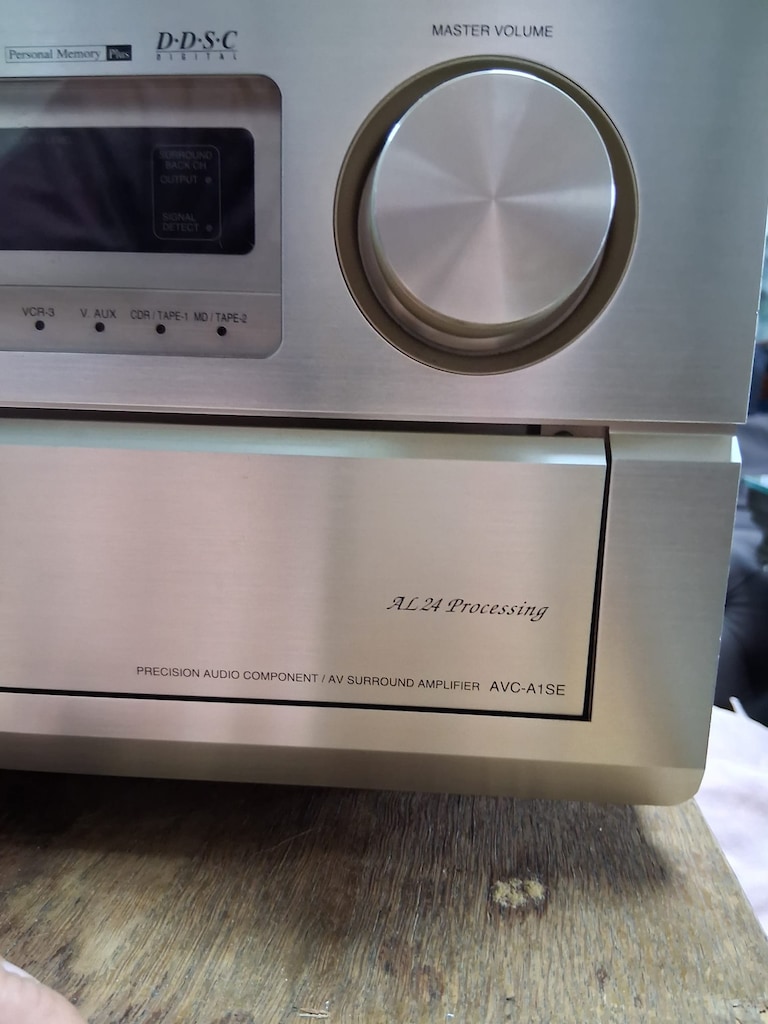 DENON AVC-A1SE TUNER AMFİ - 2